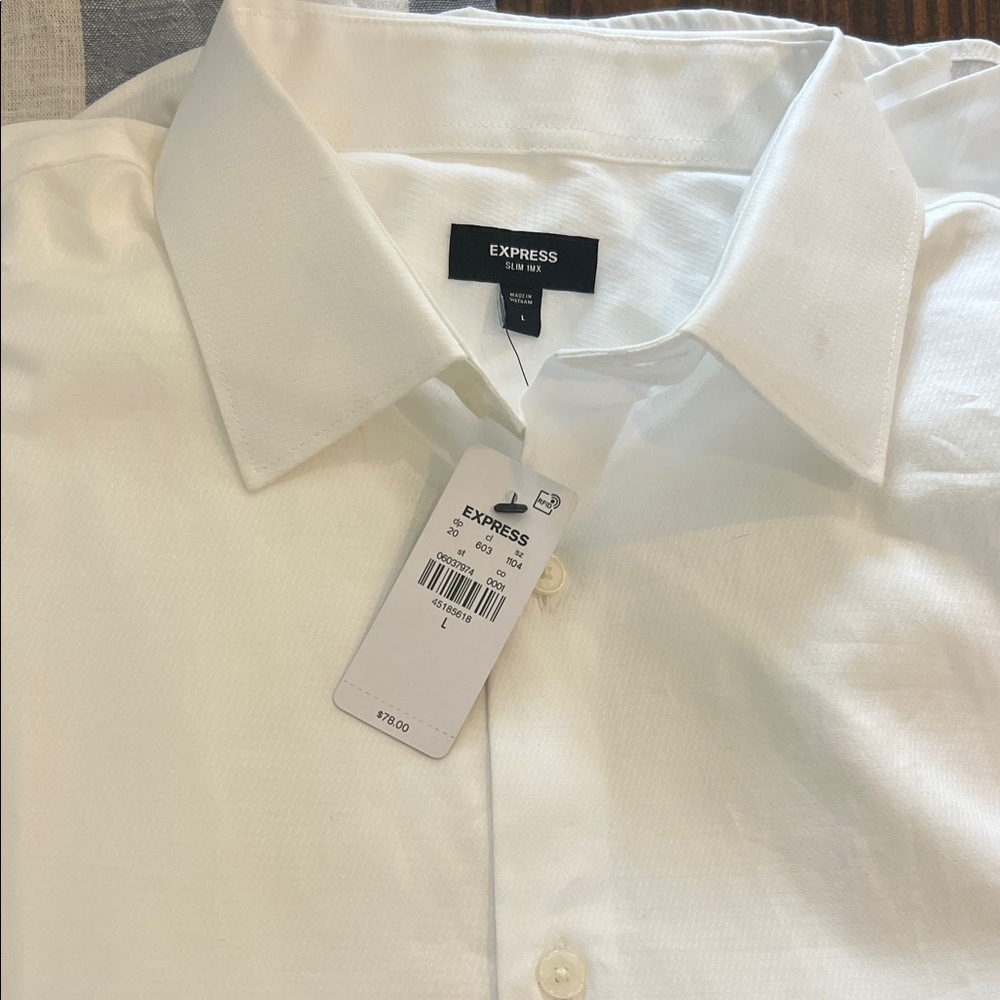 Express White Men’s Dress Shirt with Spread Collar